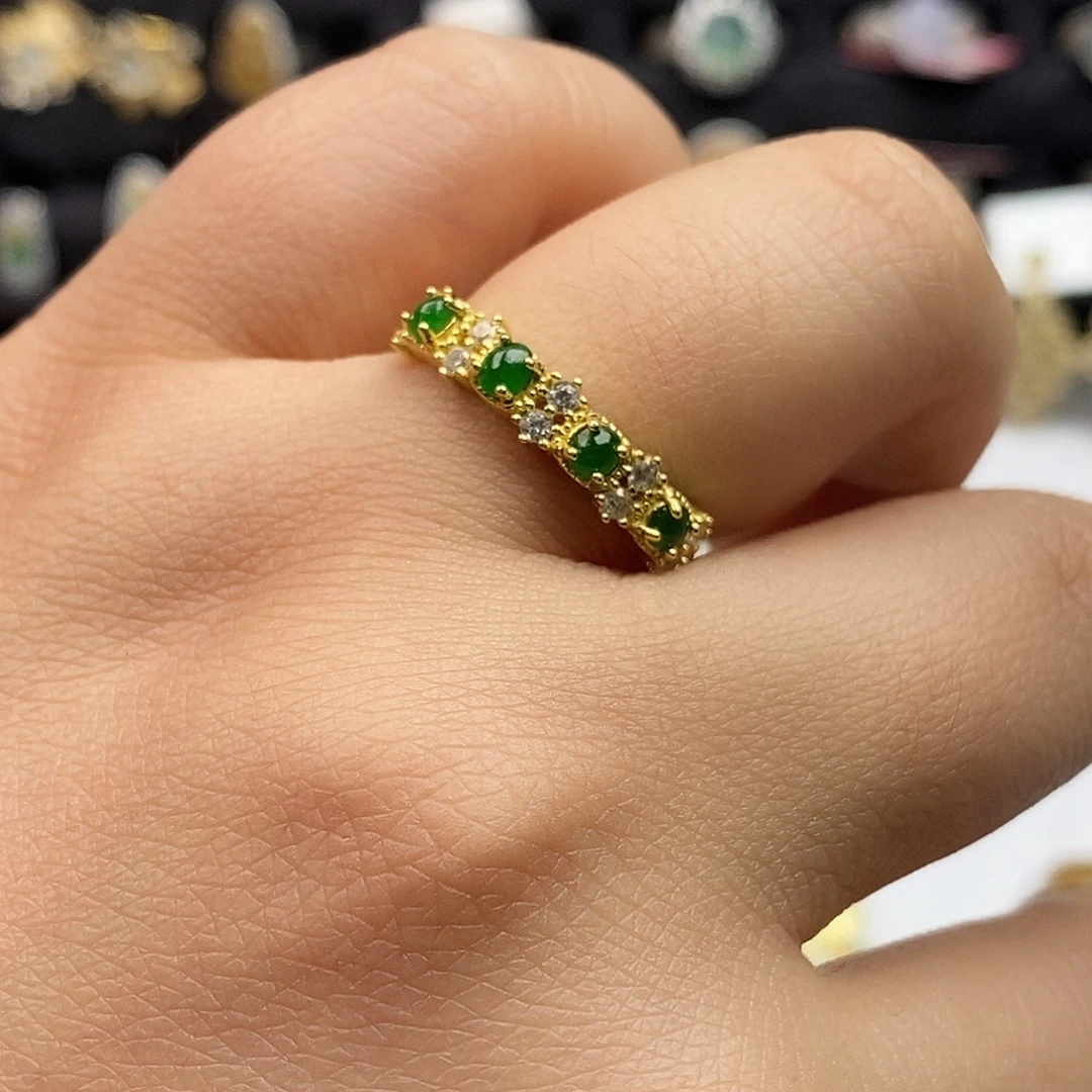 翡翠未镶嵌戒指翡翠