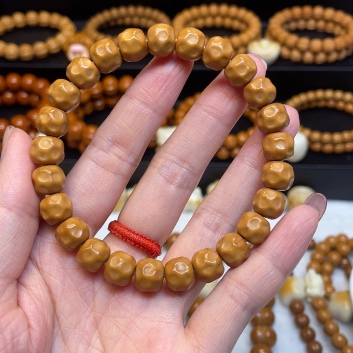 云***喜核桃手串/手链奶骆