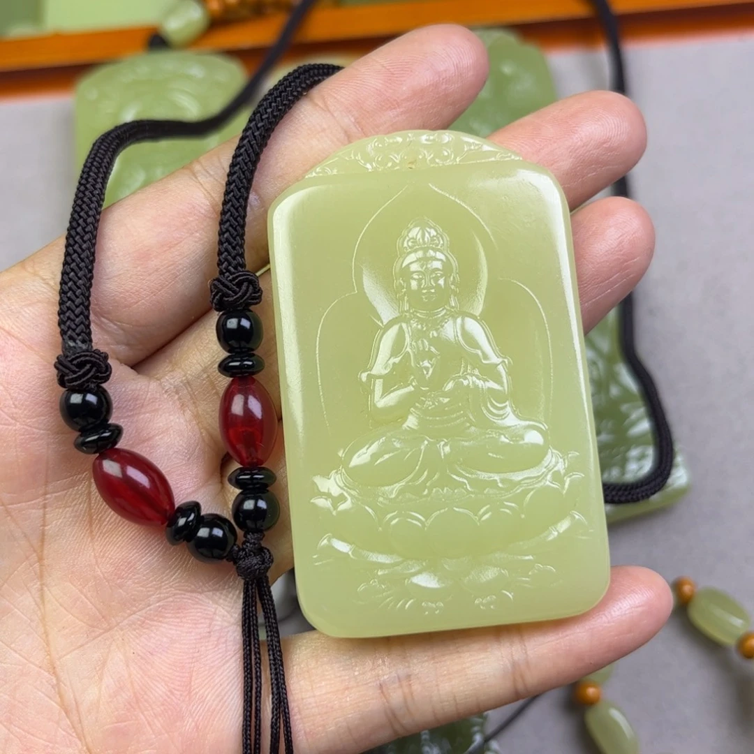 新疆昆仑山料观音