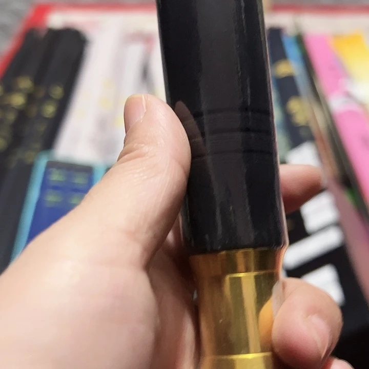 .***彬抱龙黑金1-180抄网杆一支