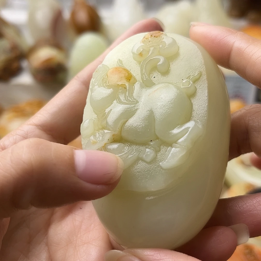 石材方解石手把摆件不退换猪微瑕