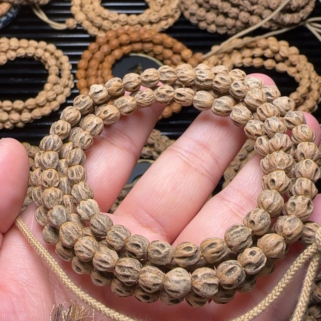 胖***)柏香籽/百香籽吊坠