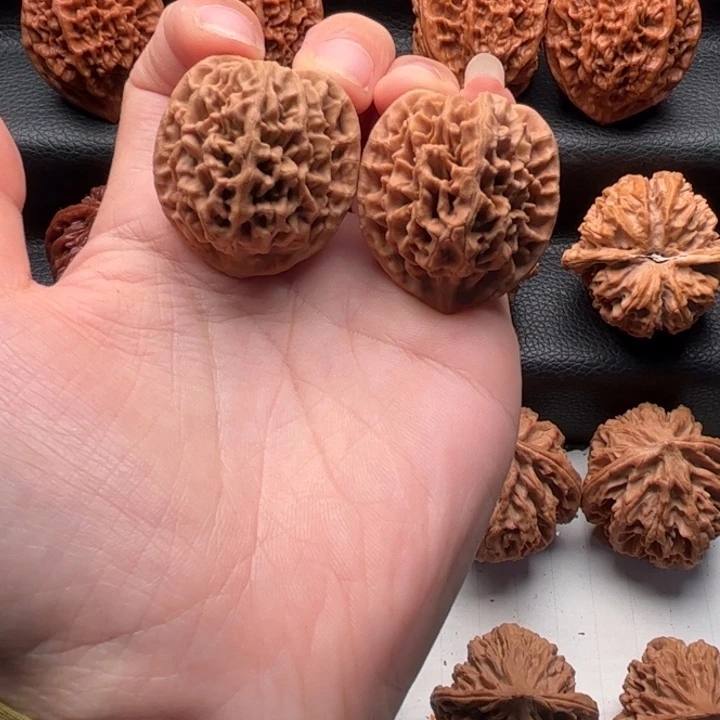 把件文玩核桃秦闷32有色差