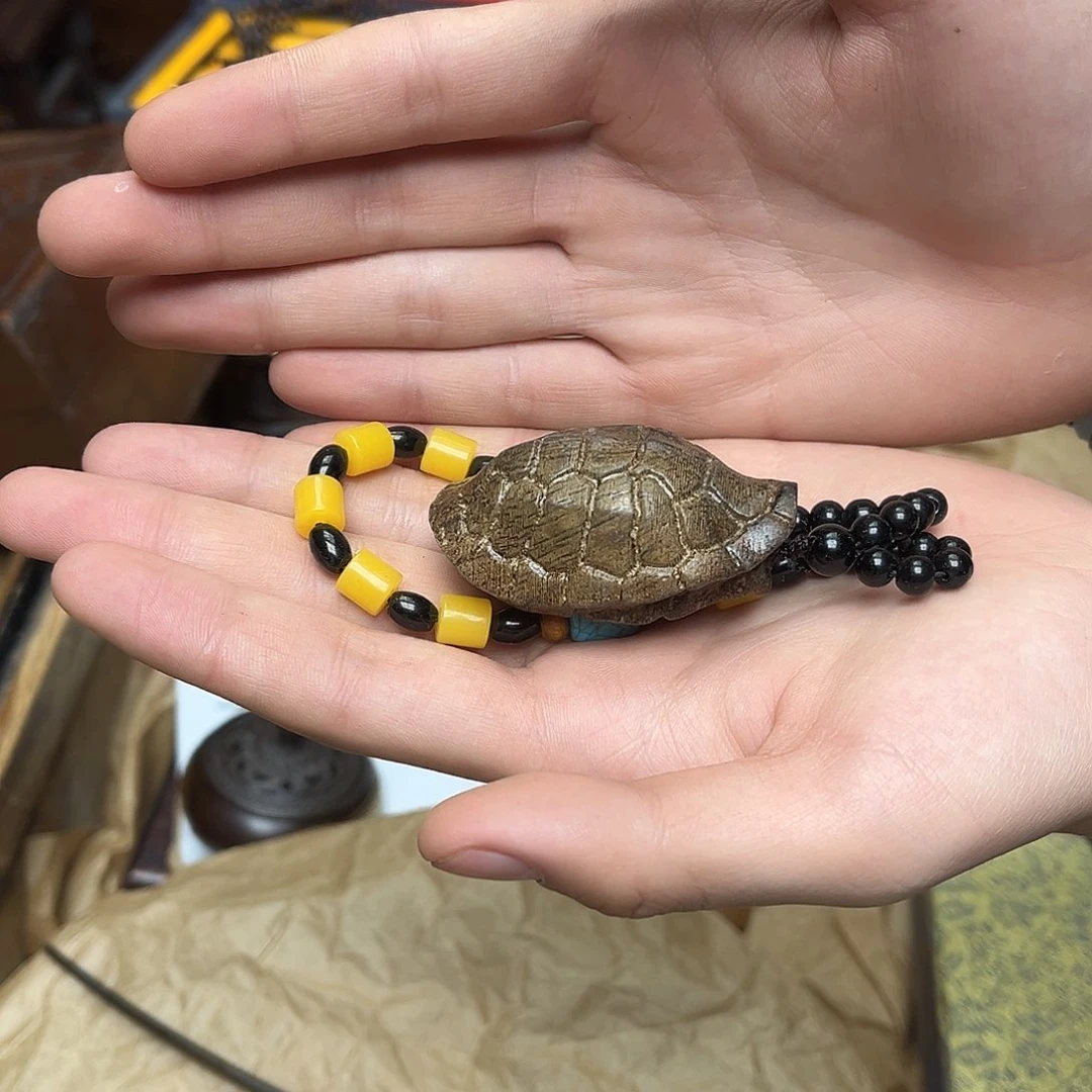 大叶紫檀（黑酸枝木类）