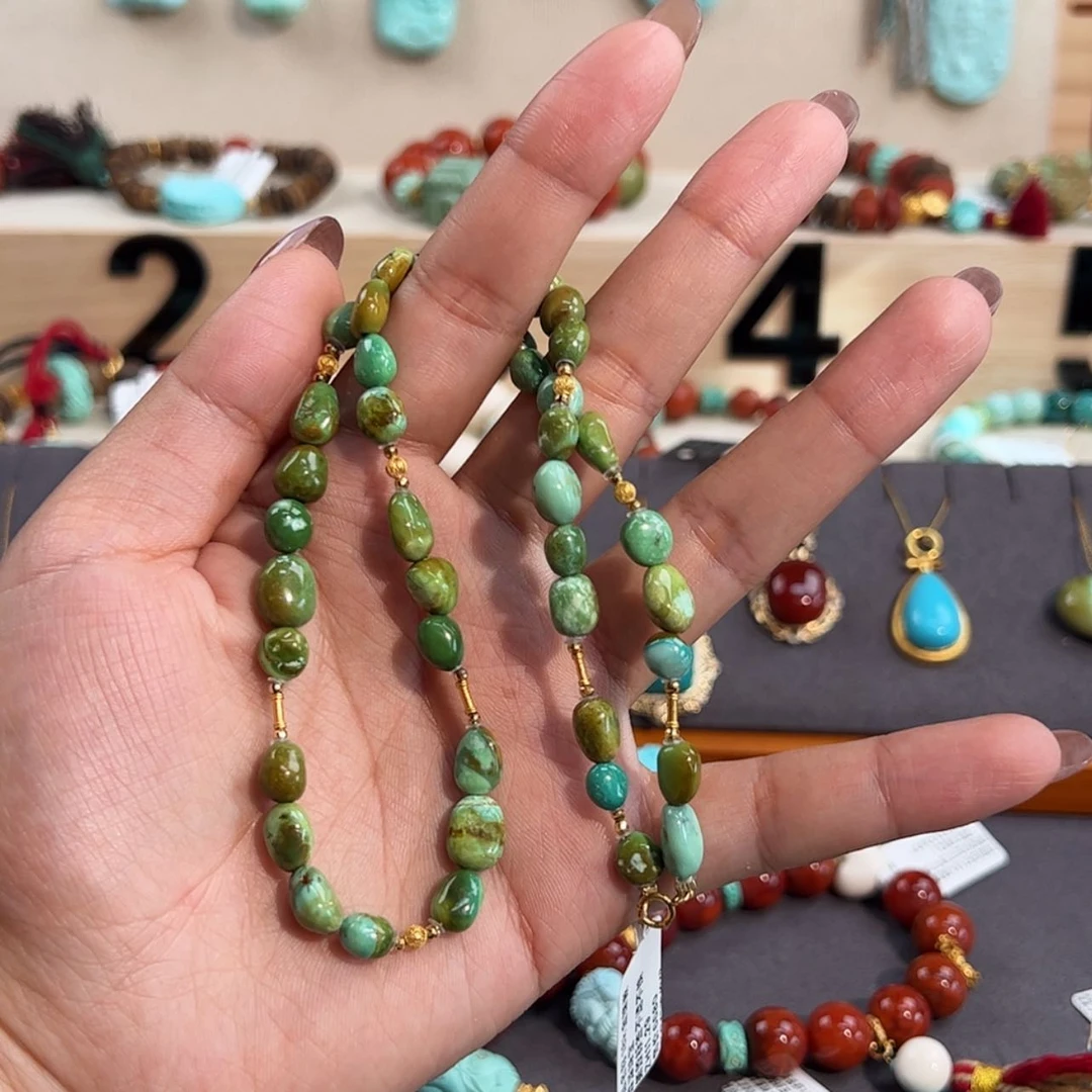 【闪购商品】18K金镶嵌绿松石颈饰糖豆锁骨链