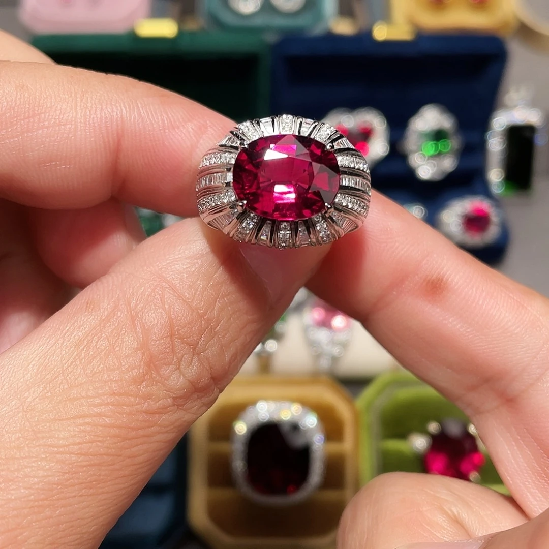 戒指18K金镶嵌碧玺5.35ct