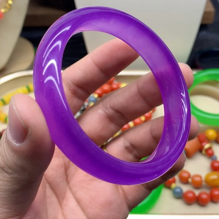 翡翠颈饰未镶嵌吊坠规格