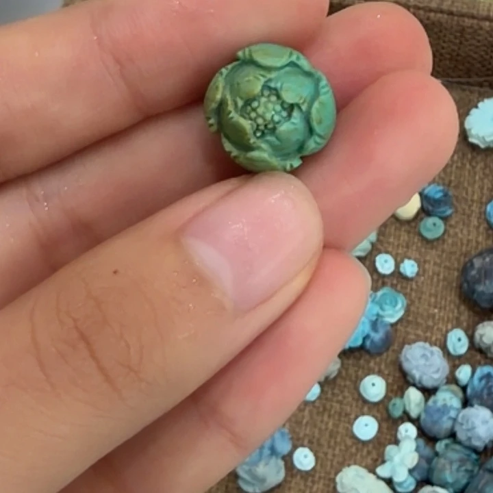 绿松石未镶嵌配饰