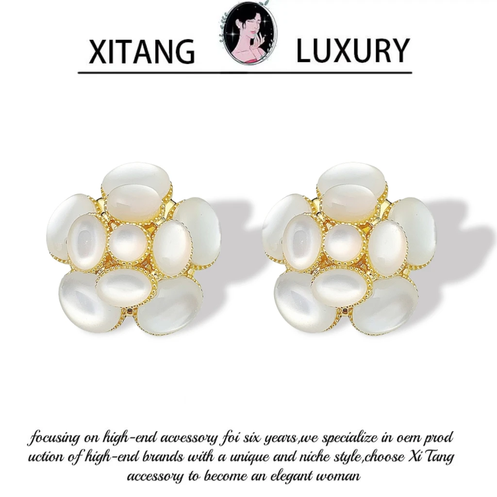 《未闻花名》简约法式气质白色小香风耳钉耳环耳坠8527