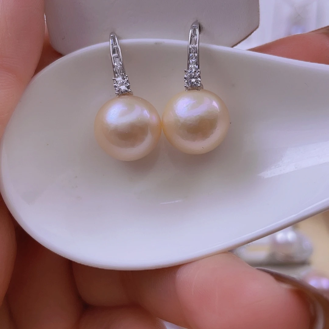 银S925镶嵌淡水珍珠耳饰
