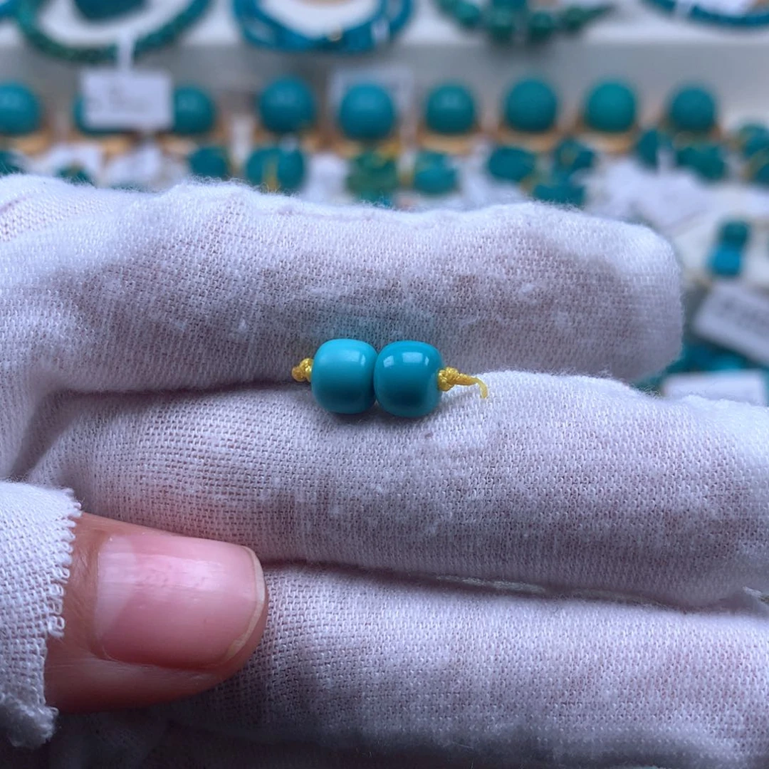 绿松石配饰未镶嵌