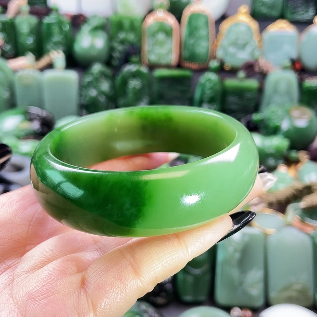 和田玉手镯未镶嵌海**m