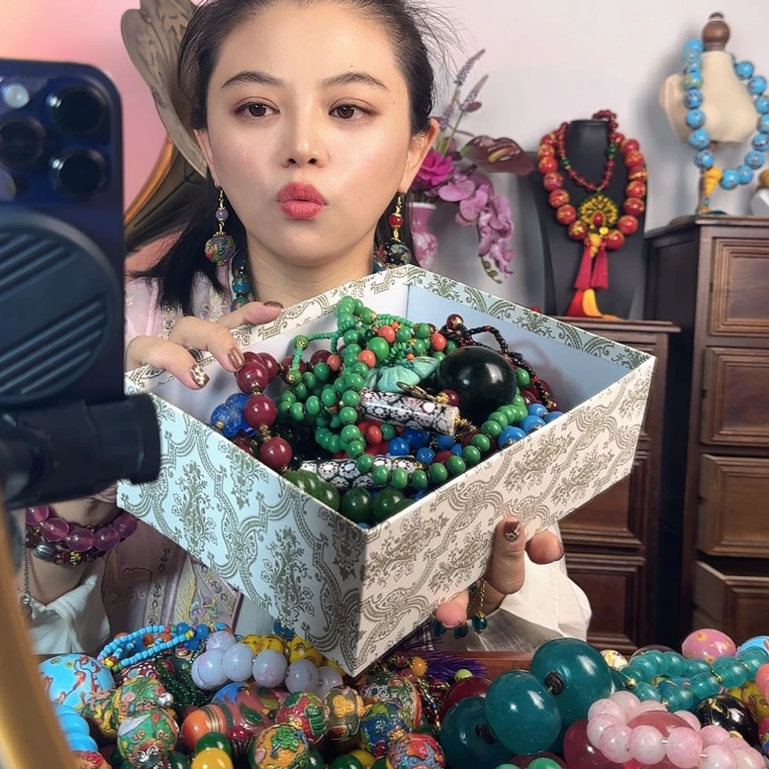 乐***宝DIY琉璃老琉璃的故事是一个人的