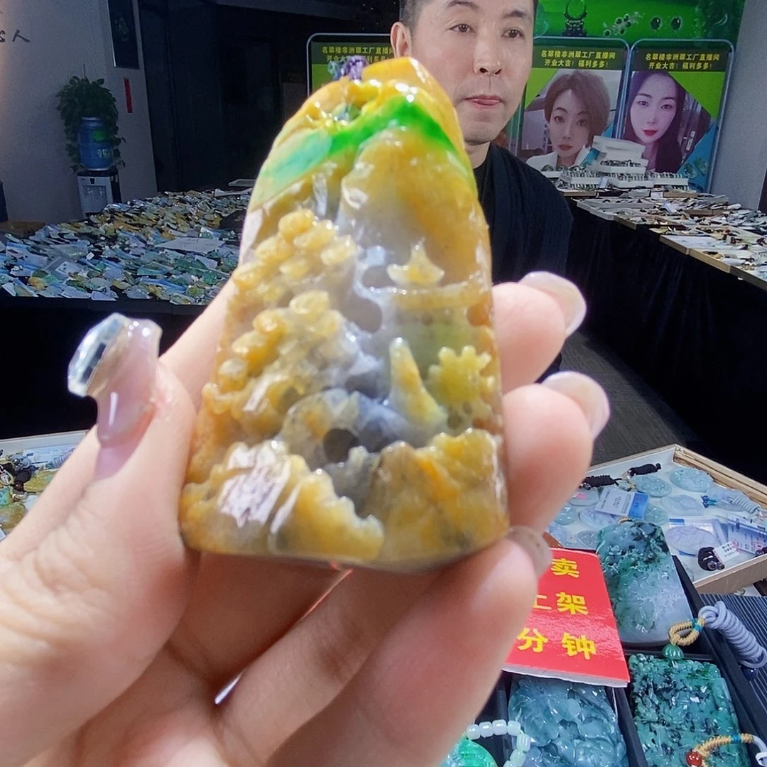 颈饰未镶嵌翡翠翡翠