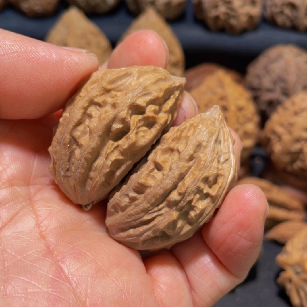 【闪购商品】吊坠文玩核桃东北楸子30