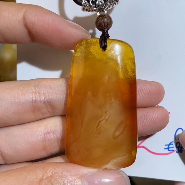 定制琥珀未镶嵌琥珀