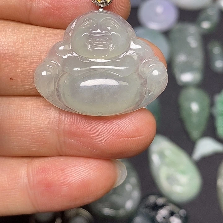 翡翠18K金镶嵌颈饰漏漏漏漏漏