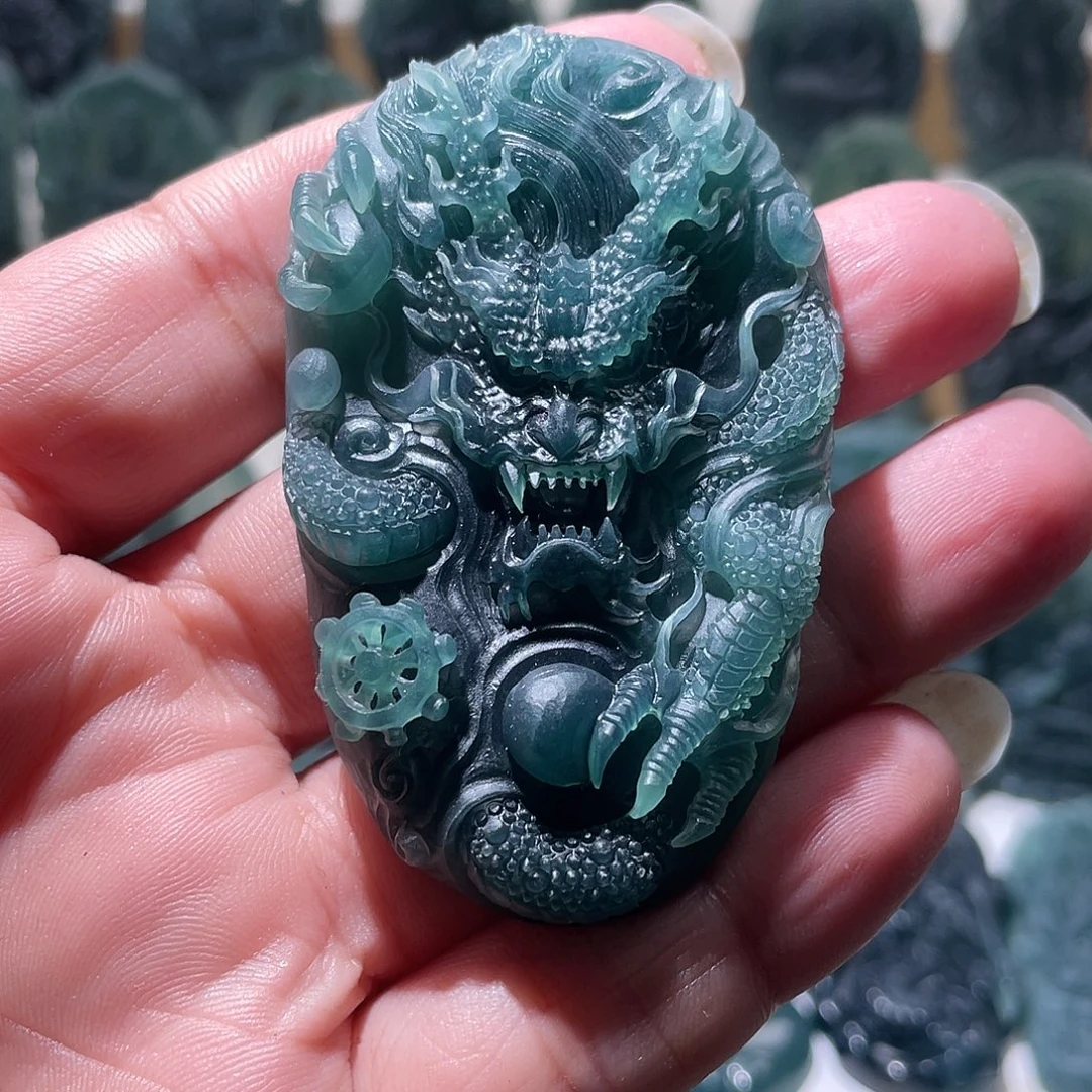 定制翡翠未镶嵌龙