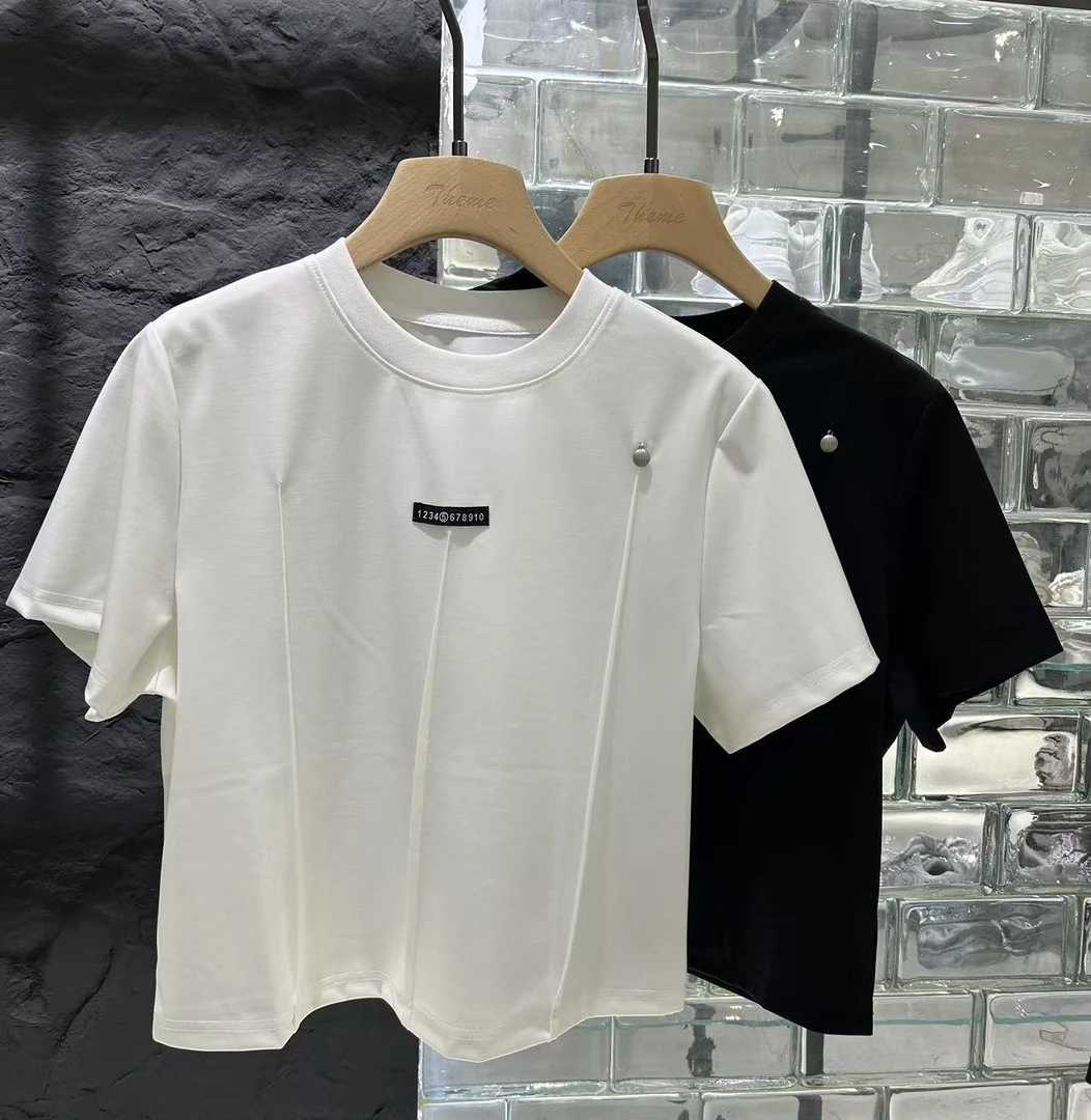 8233-3652 夏季轻奢时尚短款圆领短袖T恤