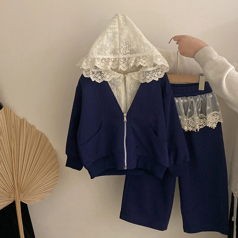 R25063女童春秋款套装蕾丝连帽拉链卫衣开衫休闲运动卫裤两件套