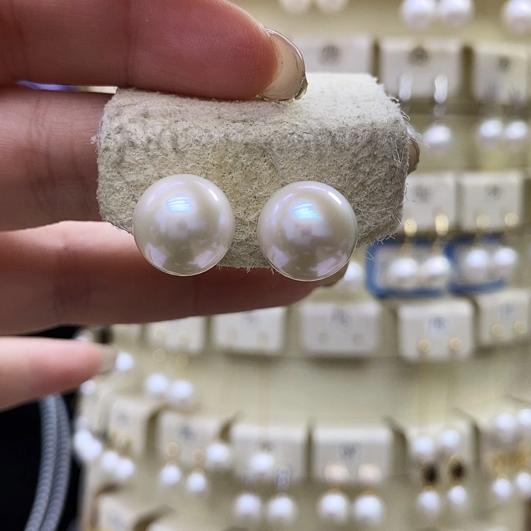 耳饰淡水珍珠18K金镶嵌
