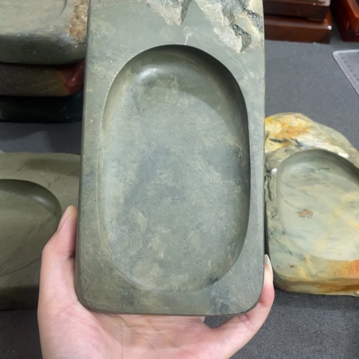 广东肇庆原石端砚