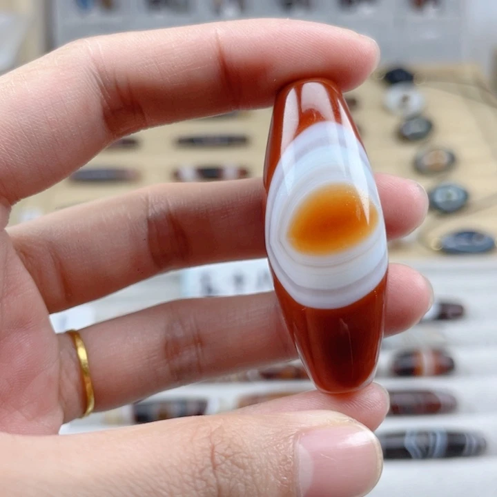 玛瑙/玉髓颈饰未镶嵌你*谁