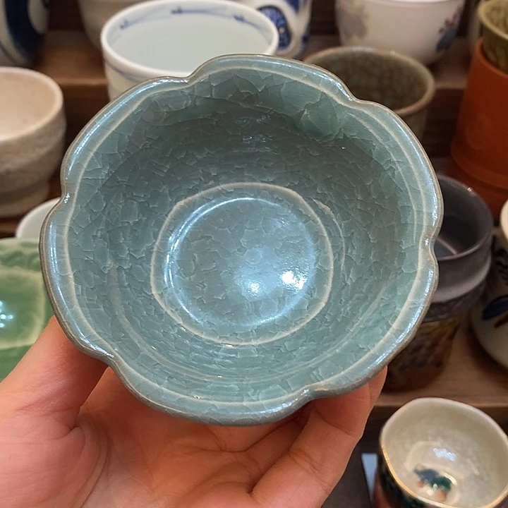 中古物品默认微瑕，谨慎参拍，满18包邮！