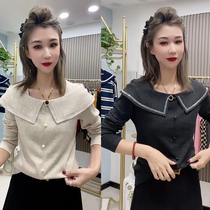 秋季新款长袖烫钻设计修身娃娃领淑女T恤时尚百搭女款减龄打底衫