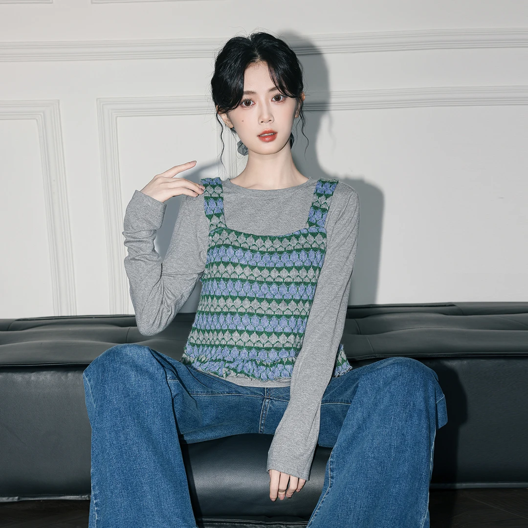 灰色长袖T恤女秋季2025春秋新款叠穿针织吊带背心两件套短款上衣