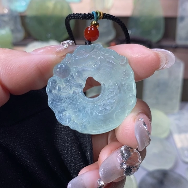 岫玉吊坠未镶嵌吊坠