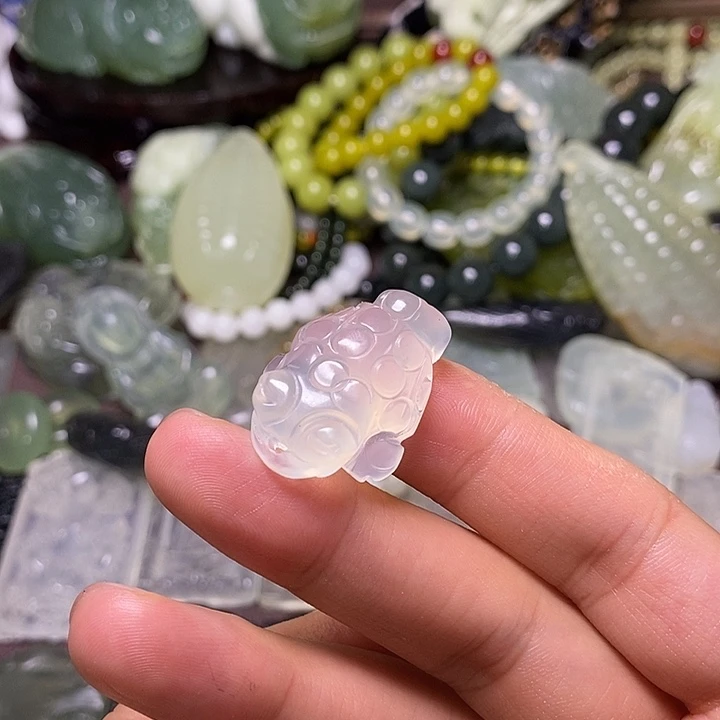 岫玉未镶嵌岫玉颈饰