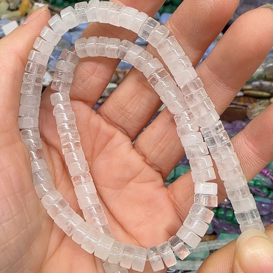 玛瑙/玉髓合金珠宝半成品 白水晶6mm剁珠一条