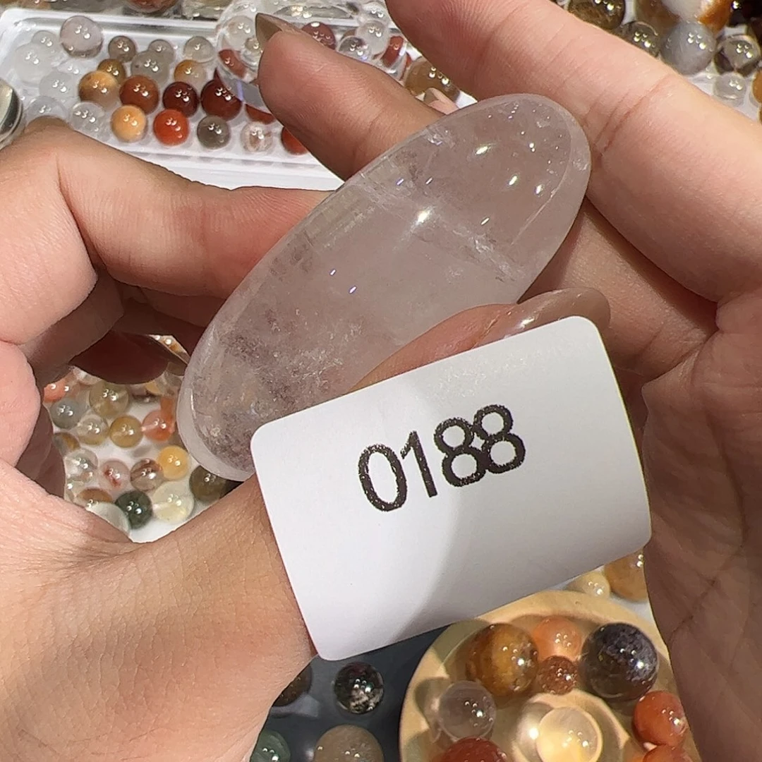 嘟***噜未镶嵌大型摆件（非配饰）水晶