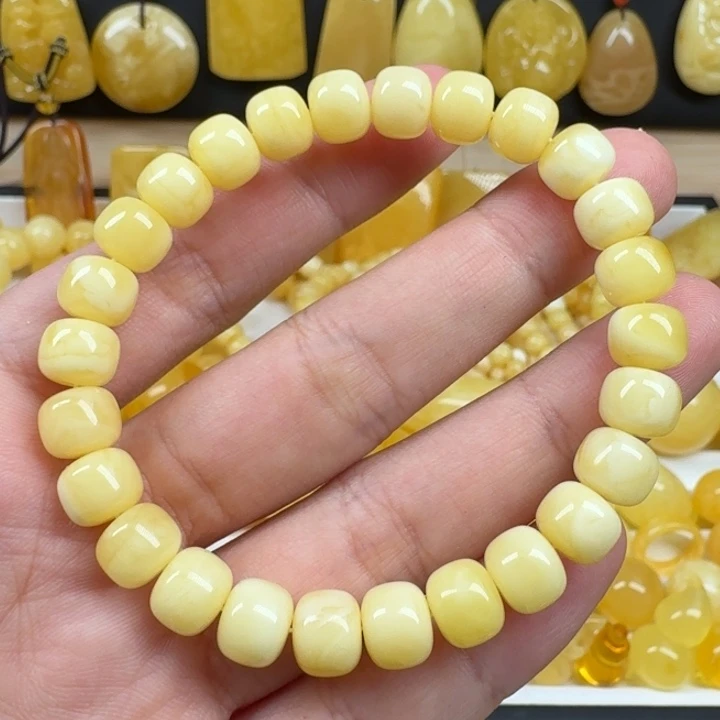 蜜蜡未镶嵌珠宝奇石