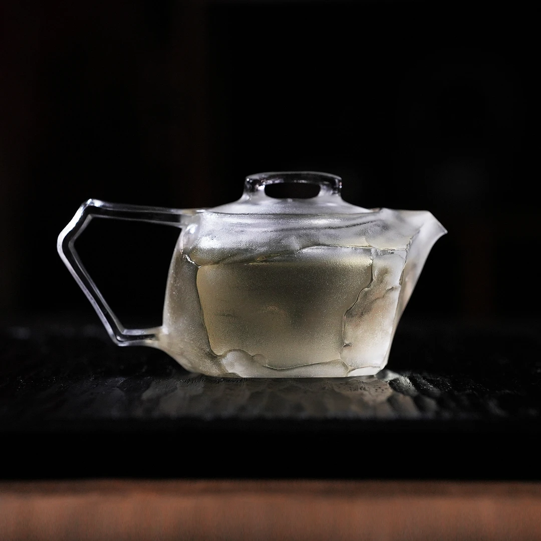 【凌璞】真原矿水晶茶壶手工打磨冷热可用200ml