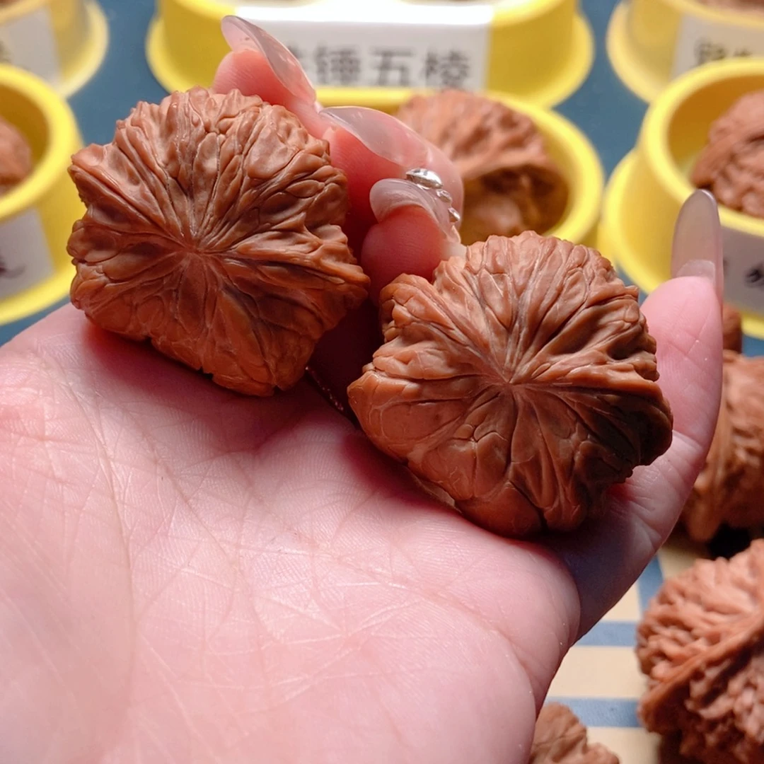 文玩核桃把件有**二37磨盘蛇头