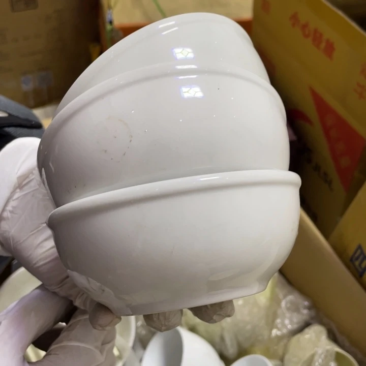 摆件陶瓷盘子碗砂锅都有
