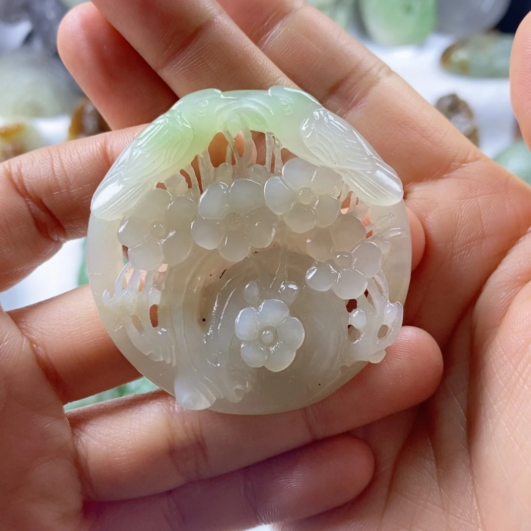 未镶嵌和田玉挂件