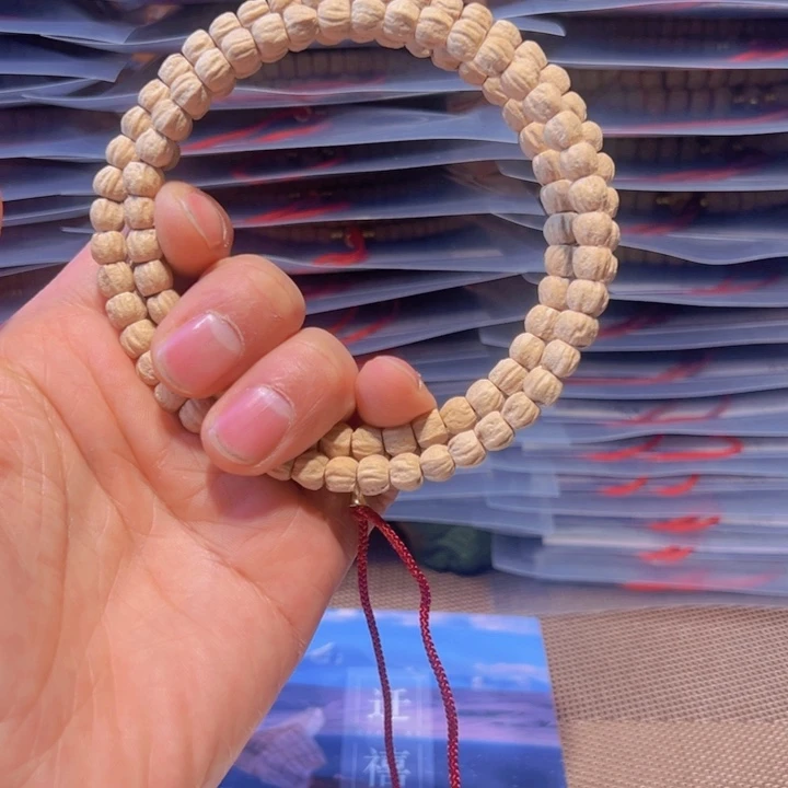 柏香籽/百香籽吊坠啊*哥