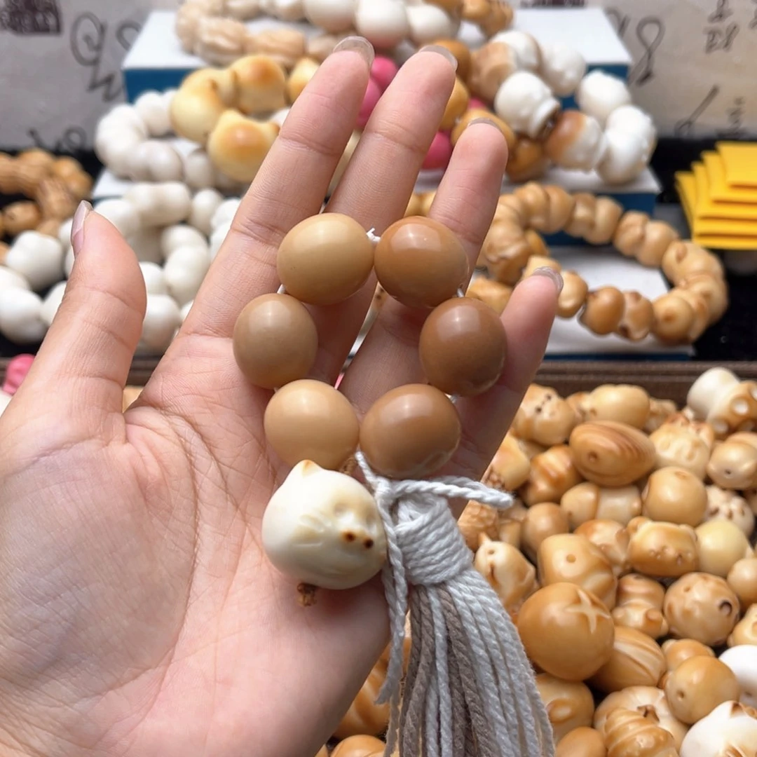 吊坠菩提根/象牙果菩提