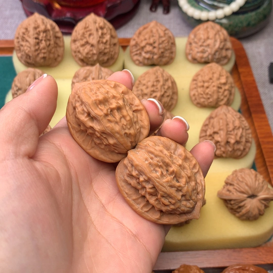 文玩核桃把件西*羽核桃