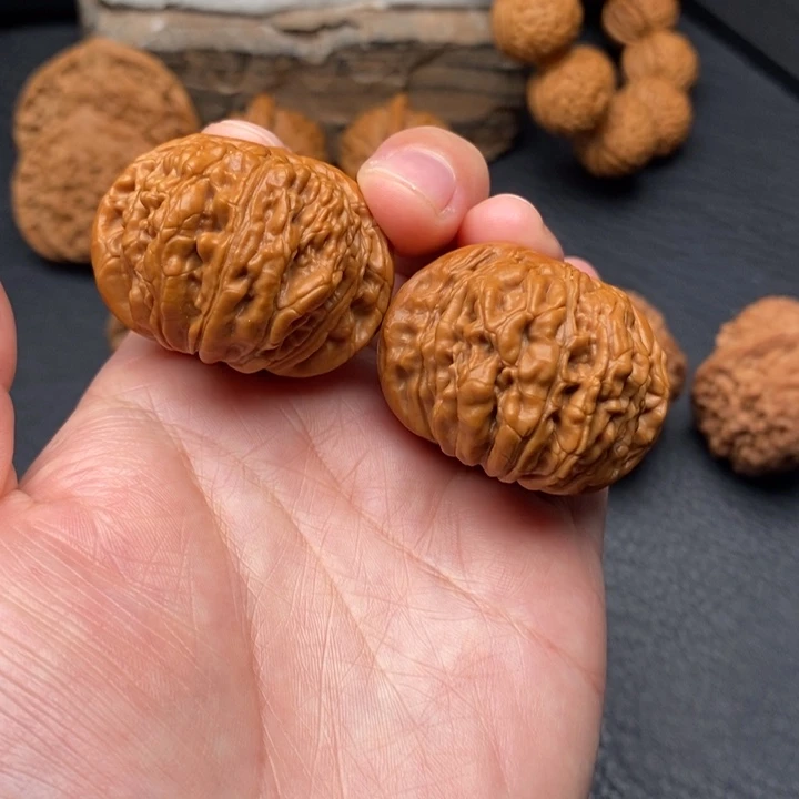 桃核把件幽****薯幽38四座楼