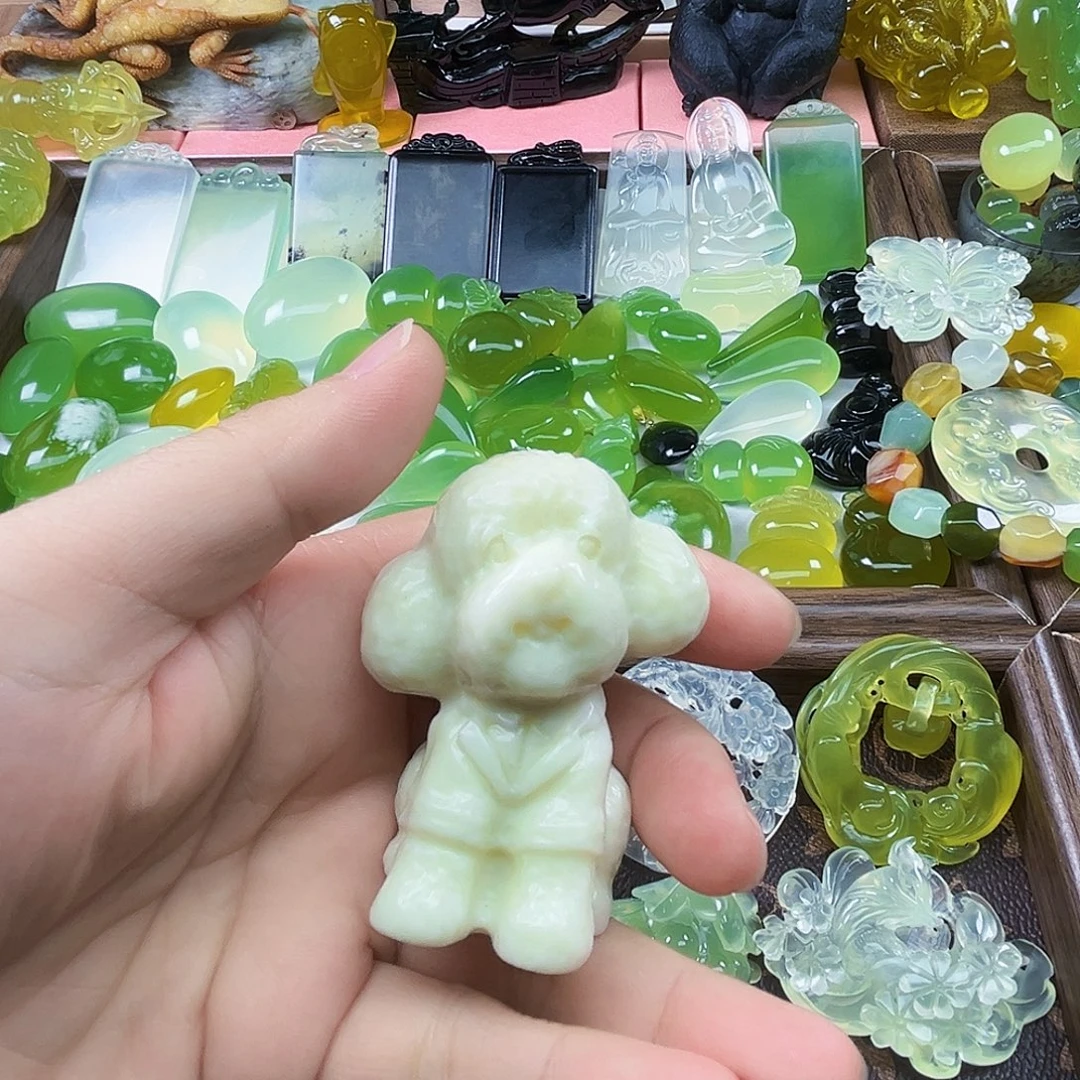 岫玉未镶嵌吊坠(不含链)
