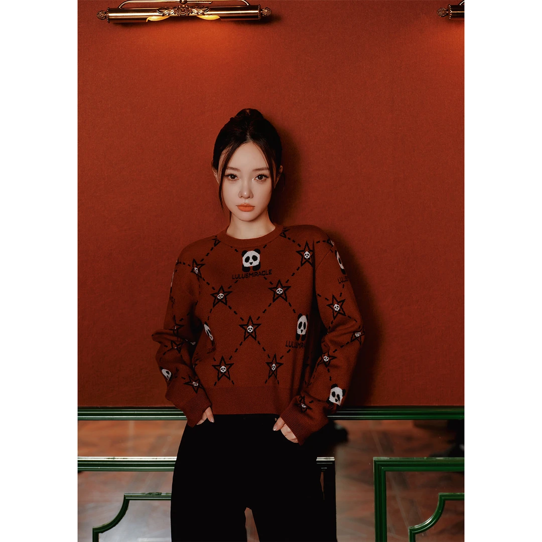 LulusMiracle【闪闪小熊】李小璐同款小熊印花休闲气质设计感上衣