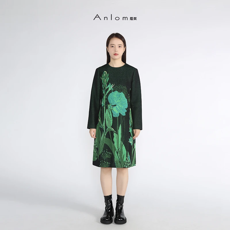 Anlom/娅奴春季新款长袖圆领荷韵丝语休闲桑蚕丝针织通勤连衣裙