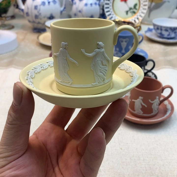 紫砂金瓷阁精品瓷器店
