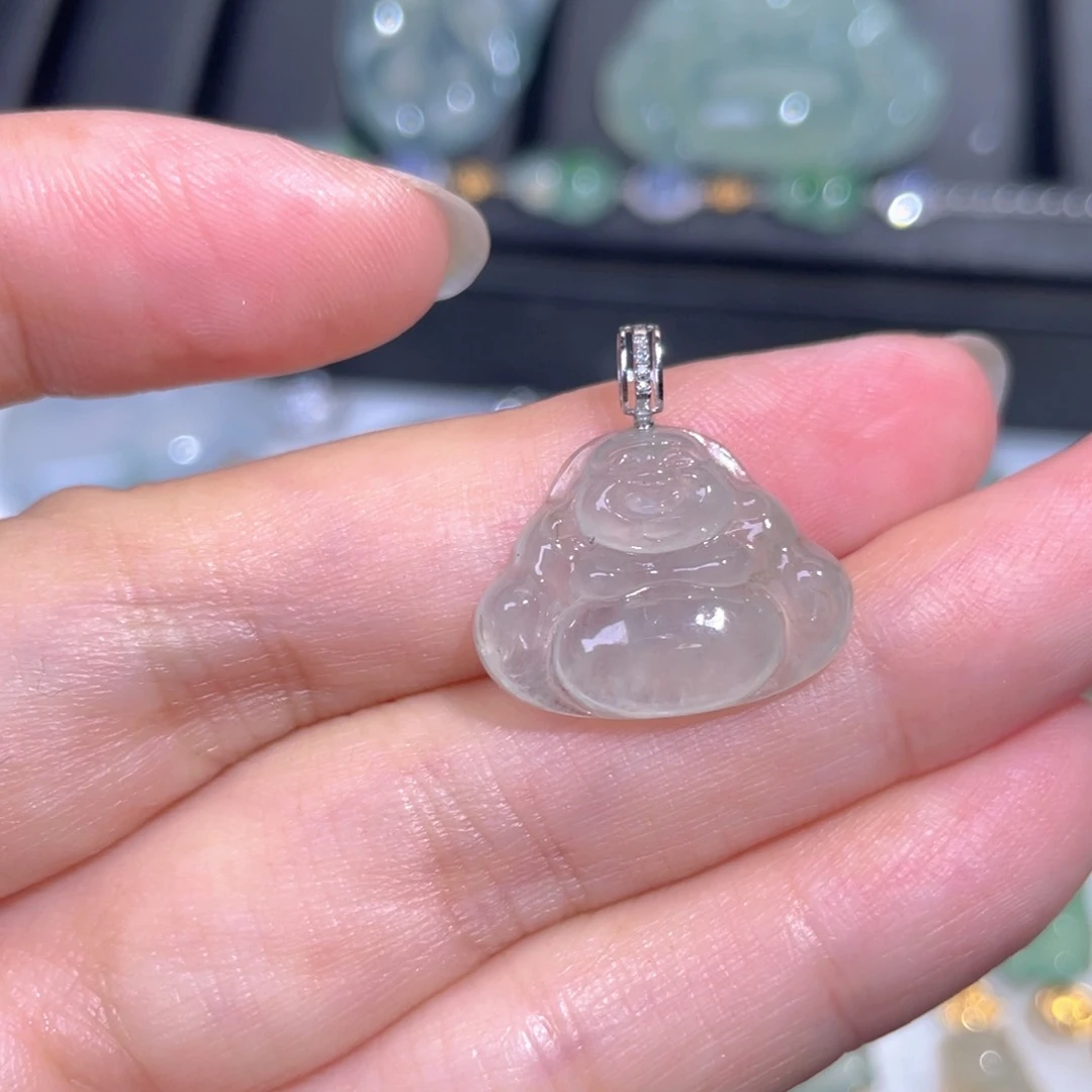 颈饰18K金镶嵌翡翠翡翠
