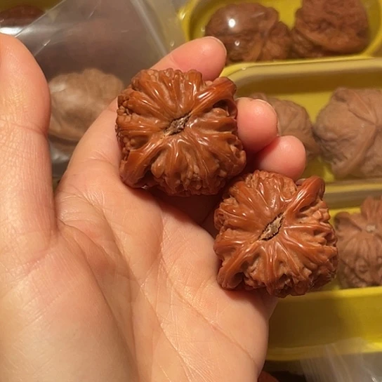 文玩核桃吊坠核桃