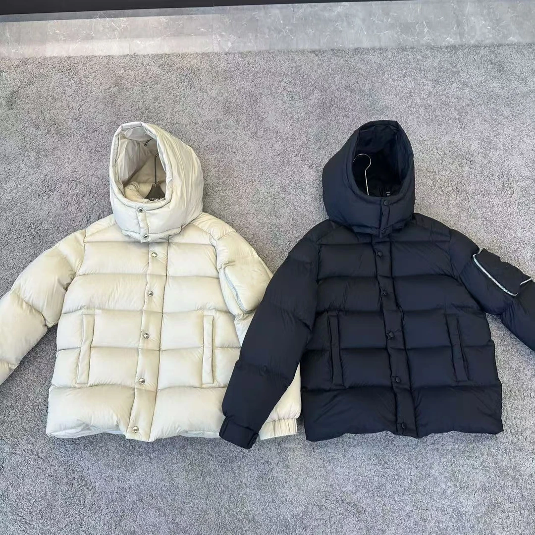 24新款黑白双色面包连帽三角绒服短款外套